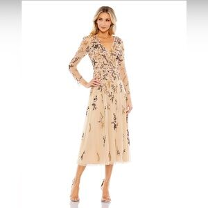 MacDuggal size 14 Sheer Long Sleeve Floral Dress